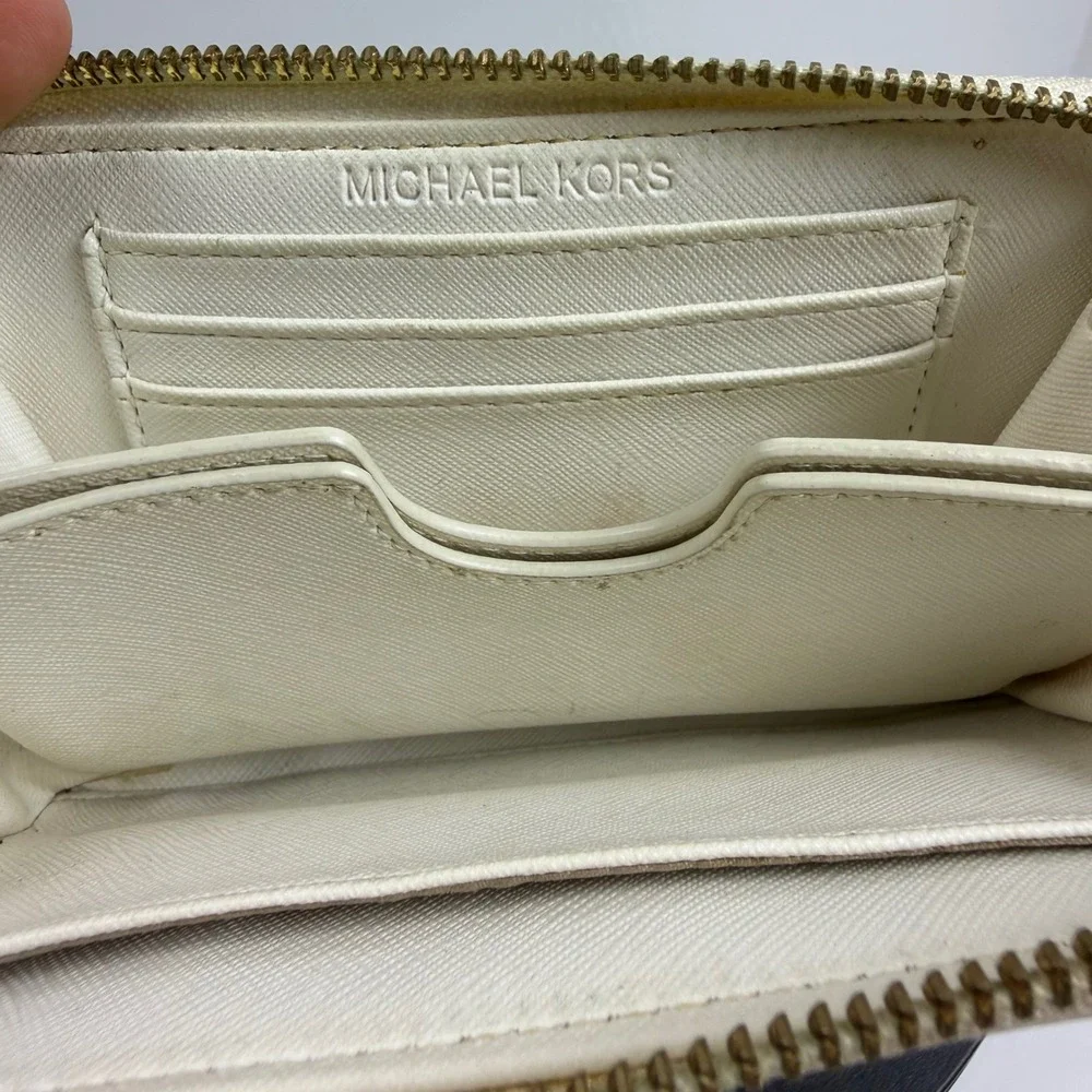 Michael Kors White Monogram Patent Leather Zip Around Wristlet Wallet Gold Logo